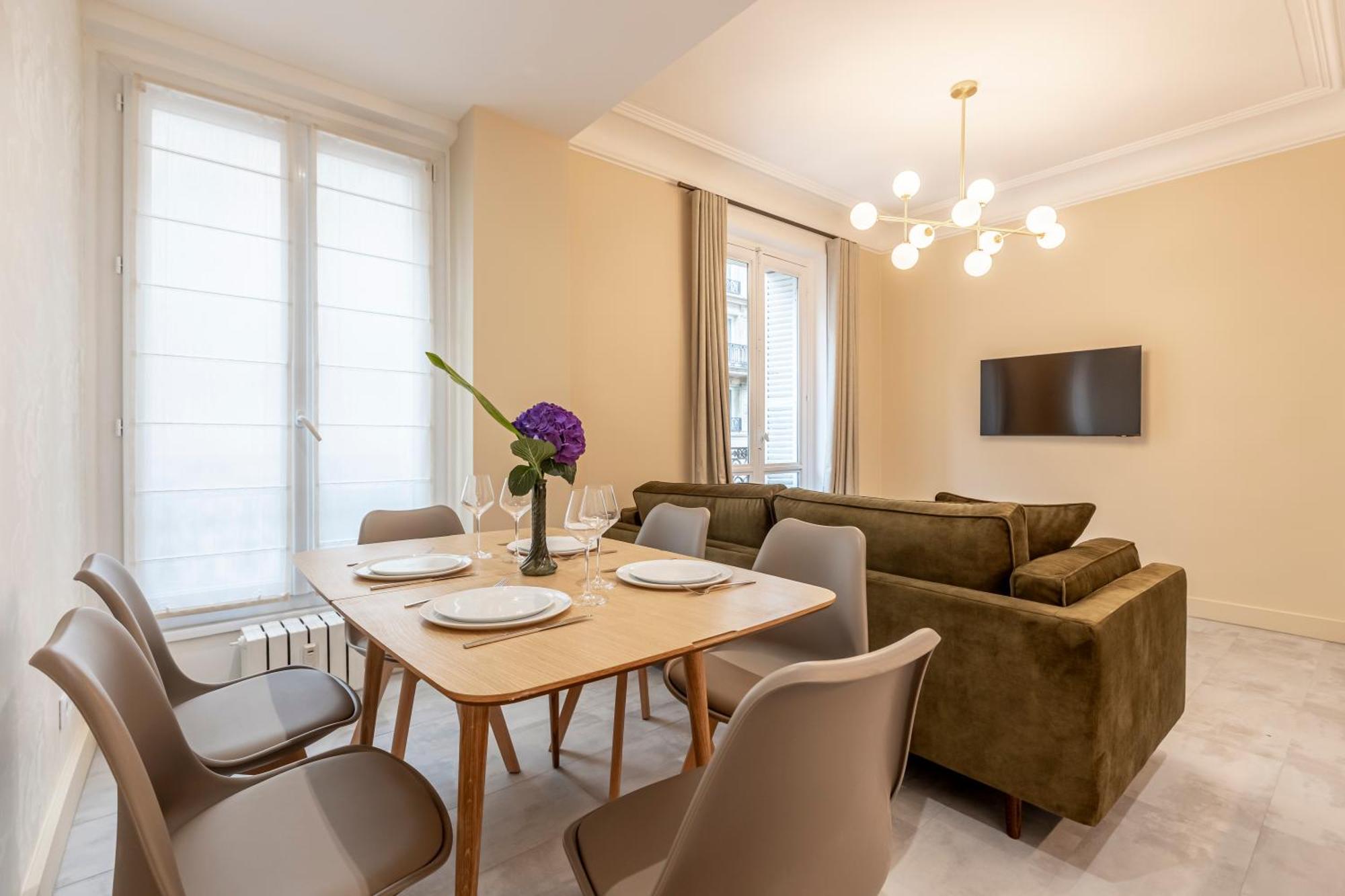 Sweett - Batignolles Paris
